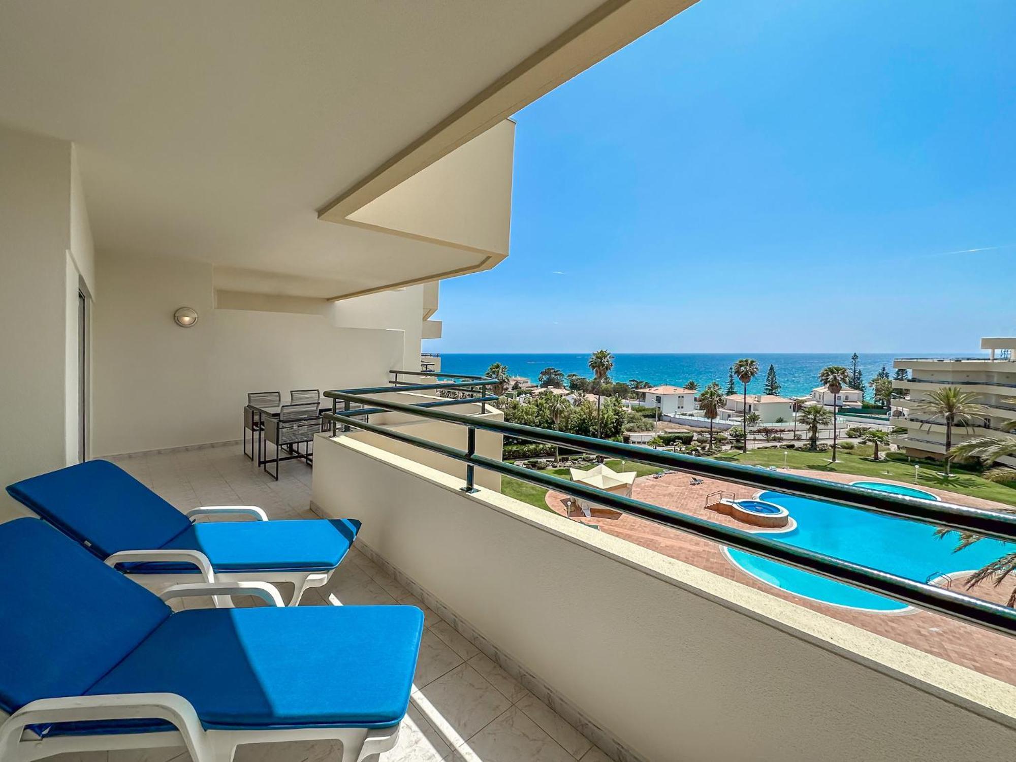 Luxury Apart Wstunning Sea Views, Walk Beach Albufeira Esterno foto